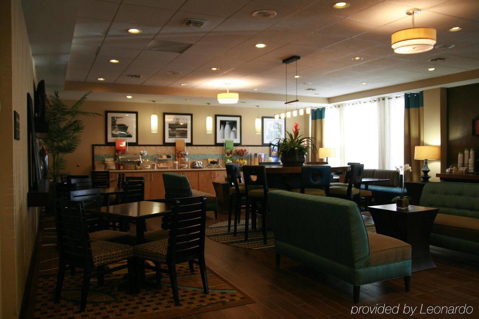 Baymont By Wyndham Columbus Ga Hotel Restoran foto
