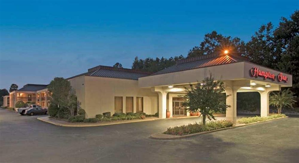 Baymont By Wyndham Columbus Ga Hotel Bagian luar foto